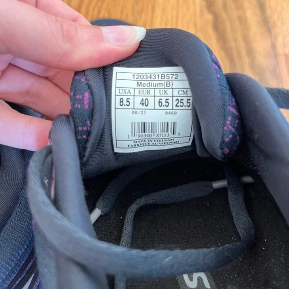 Brand new Brooks Glycerin women’s running shoes - Picture 2 of 5